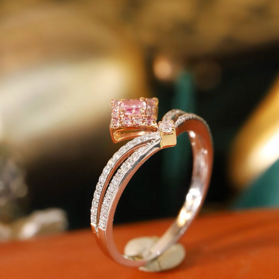 14k Gold 0.40 Ctw Natural Pink Diamond & Diamond Ring - 3