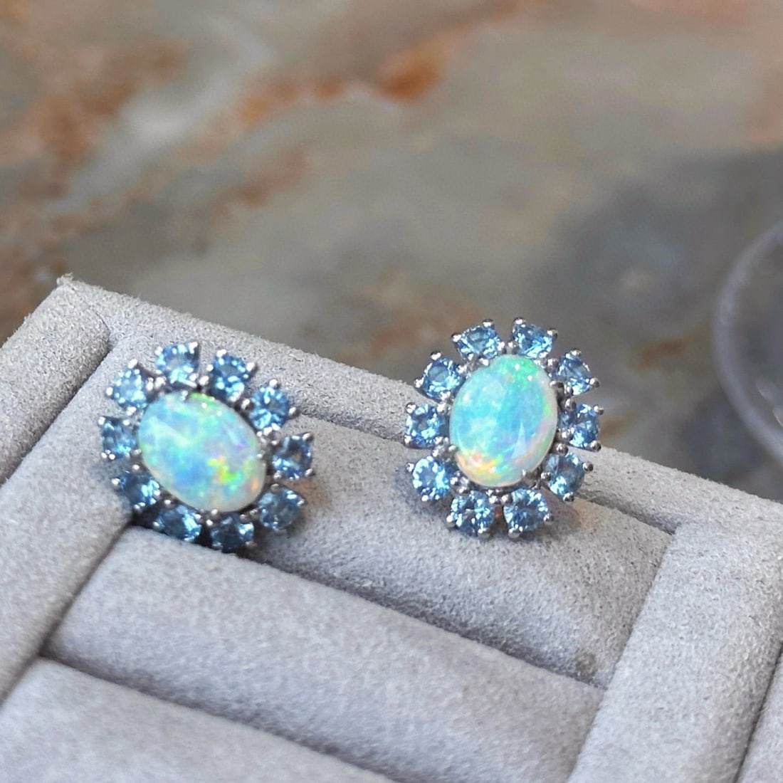14k Gold 2.00 Ctw Natural Opal & Aquamarine Earrings - 8
