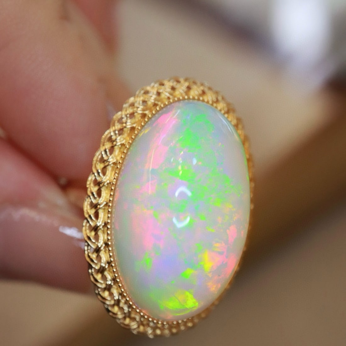 14k Gold 14.03 Ct Natural Opal & Solitaire Ring - 5