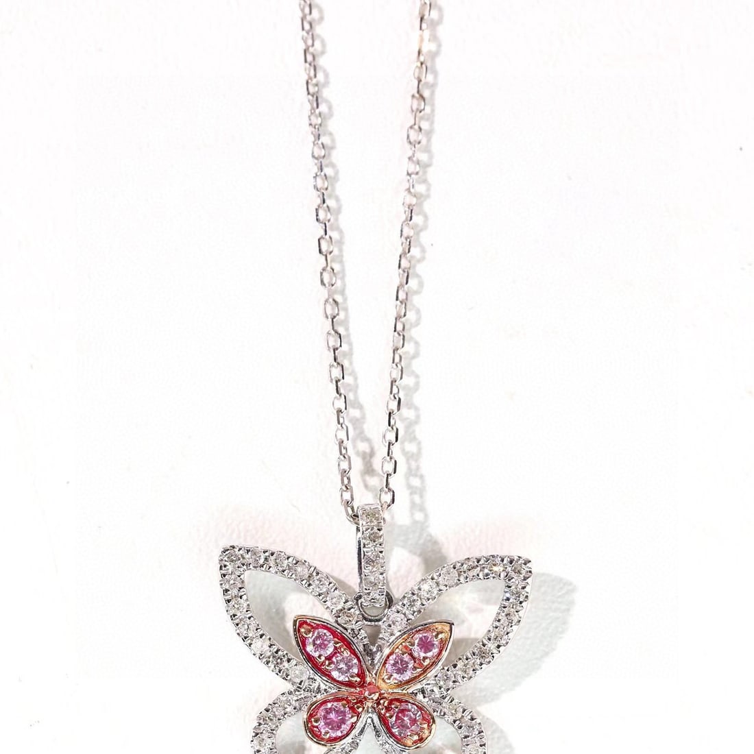 14k Gold 0.3 Ct Natural Color Diamond Necklace - 4