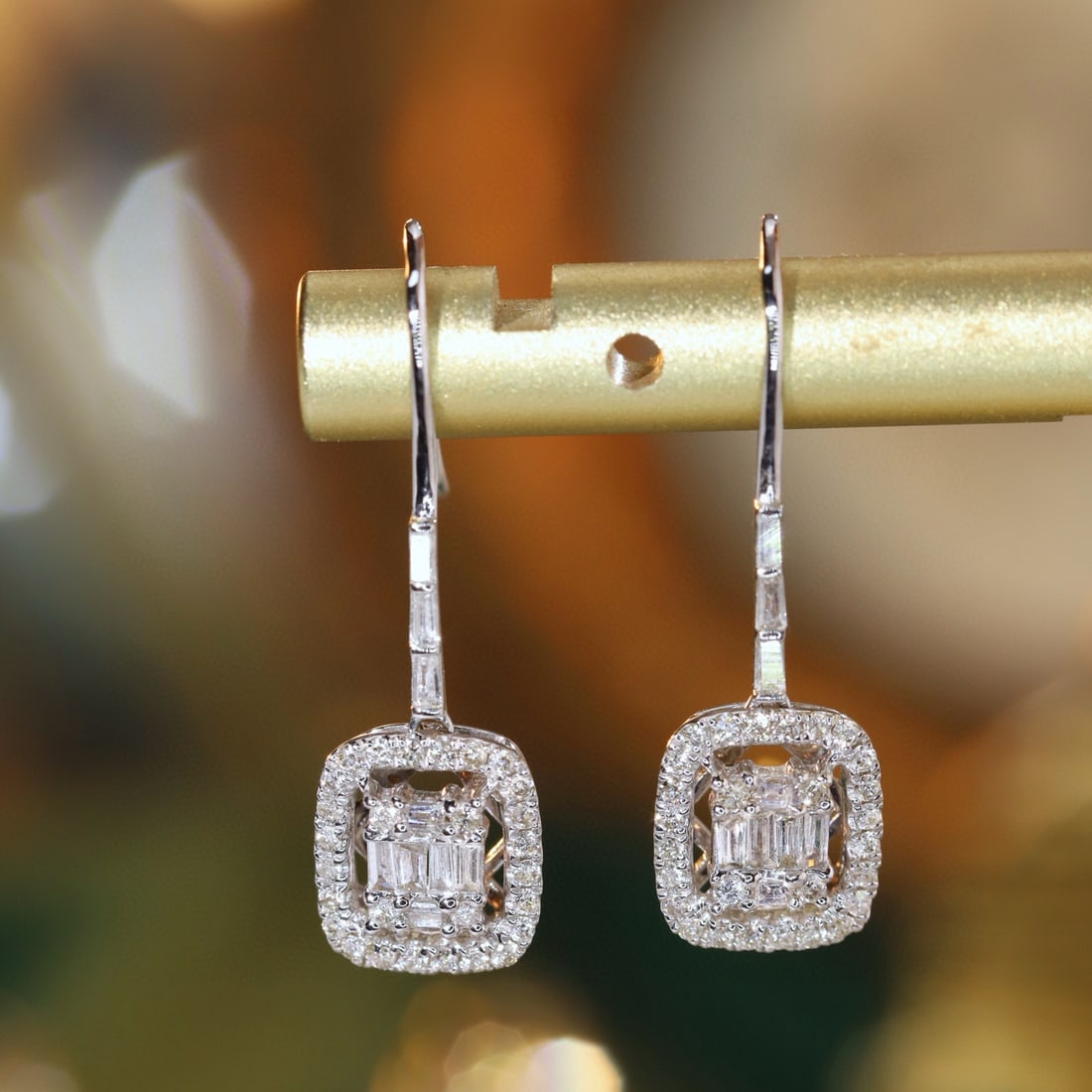 14k Gold 0.6 Ct Natural H Diamond Earrings - 2