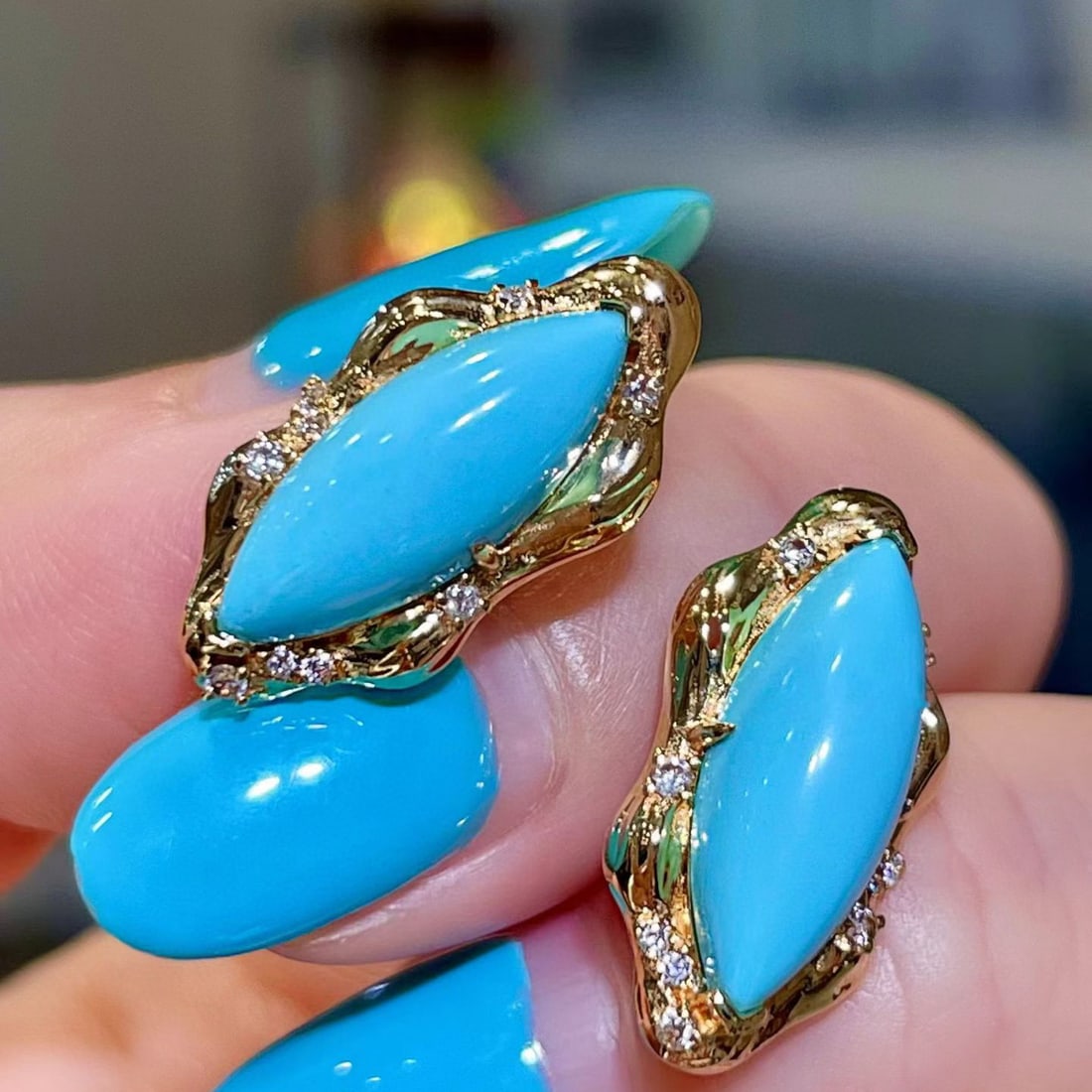 14k Gold 5.15 Ctw Natural Blue Turquoise & Diamond Earrings - 3