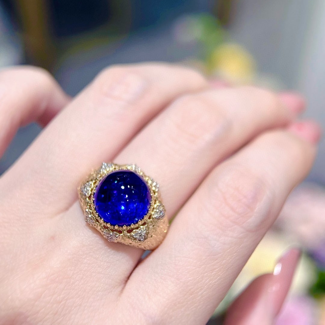 14k Gold 6.63 Ct Natural Tanzanite & Diamond Ring - 4