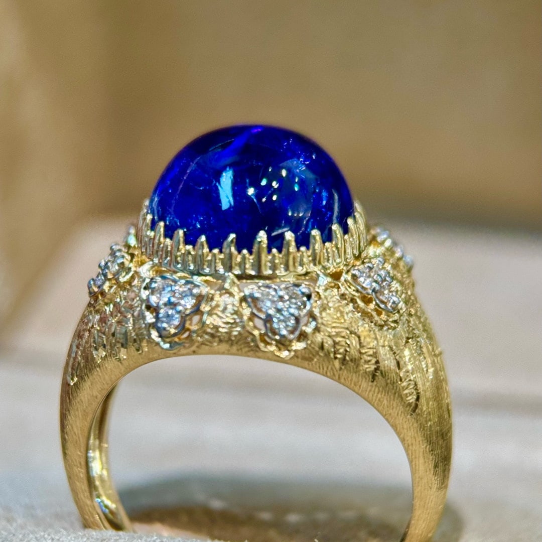14k Gold 6.63 Ct Natural Tanzanite & Diamond Ring - 8