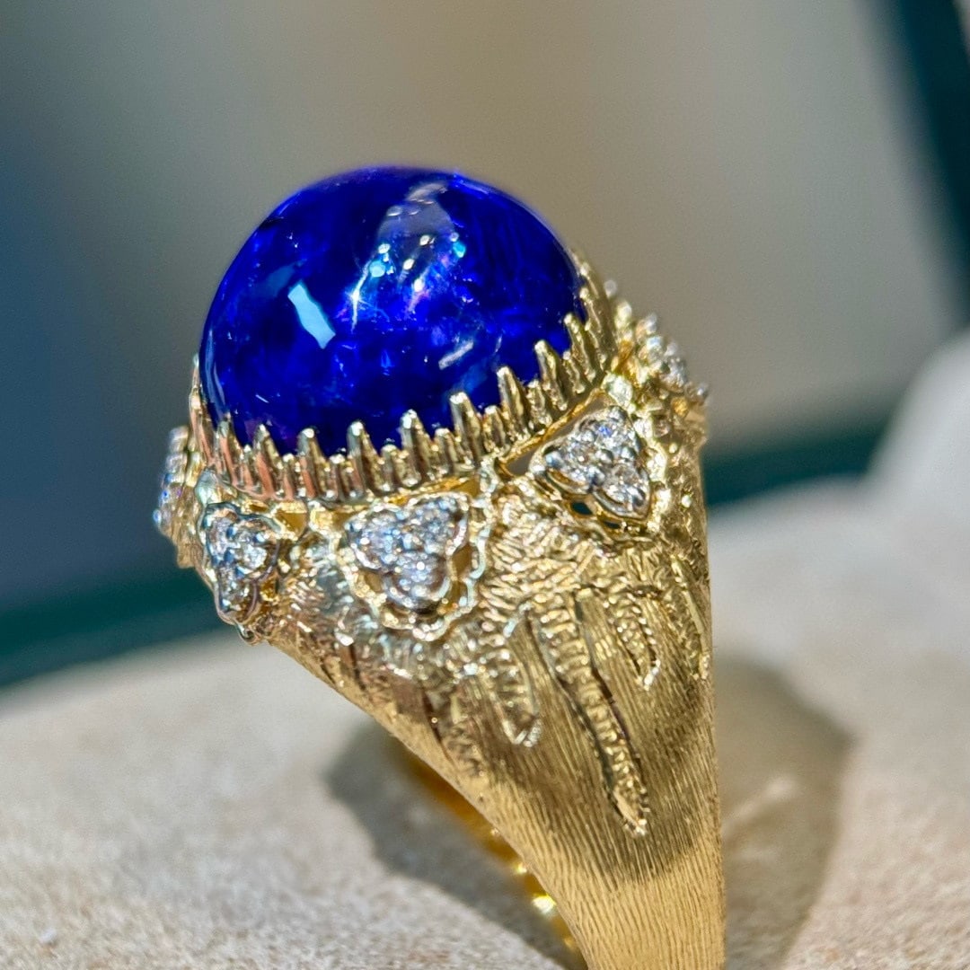 14k Gold 6.63 Ct Natural Tanzanite & Diamond Ring - 9