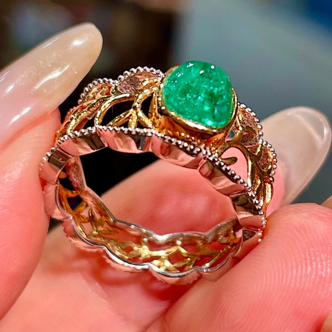 14k Gold 1.40 Ct Natural Emerald Ring - 2