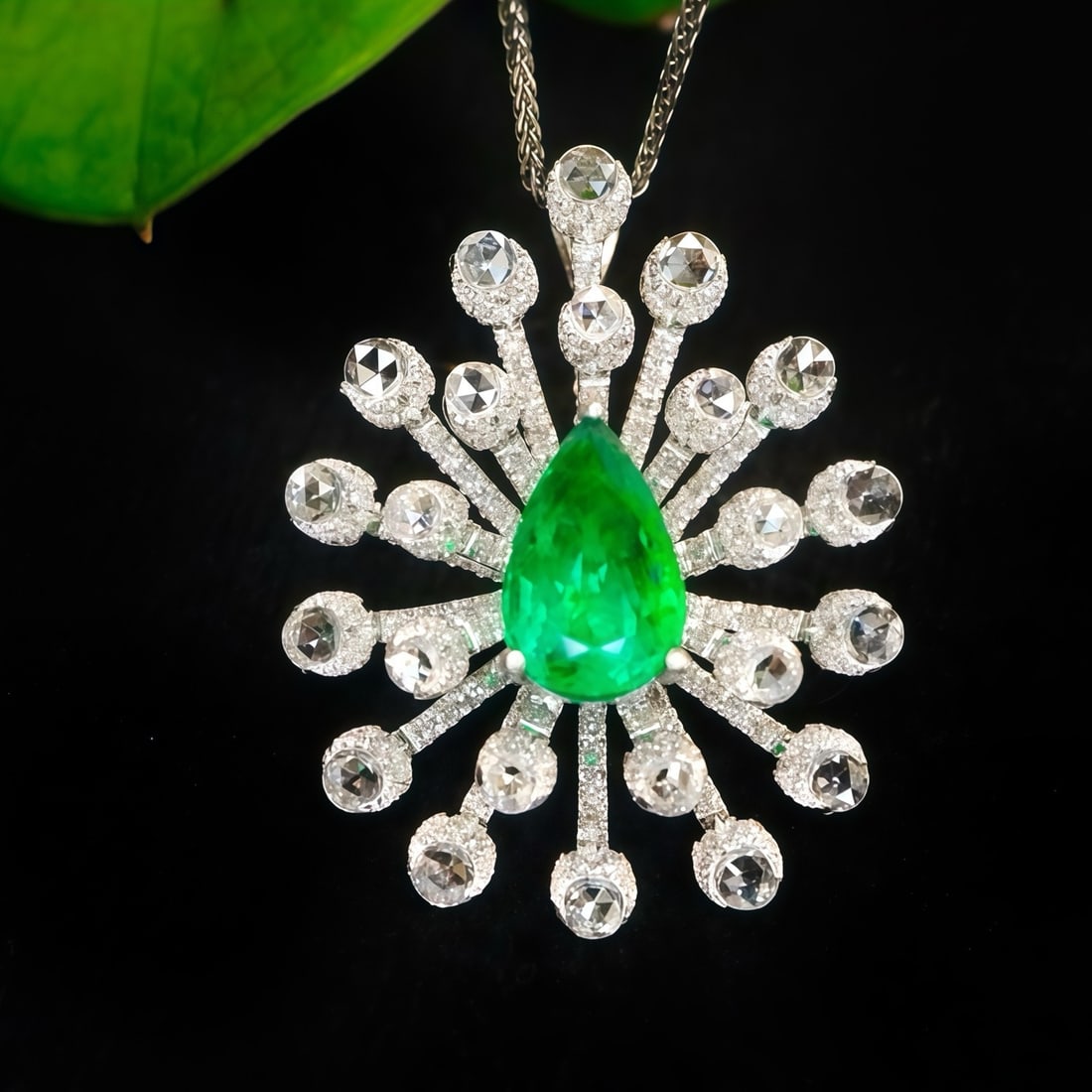 14k Gold 2.02 Ctw Vivid Green Natural Emerald & Diamond Ring/brooch/pendant( Without Chain ) - 3