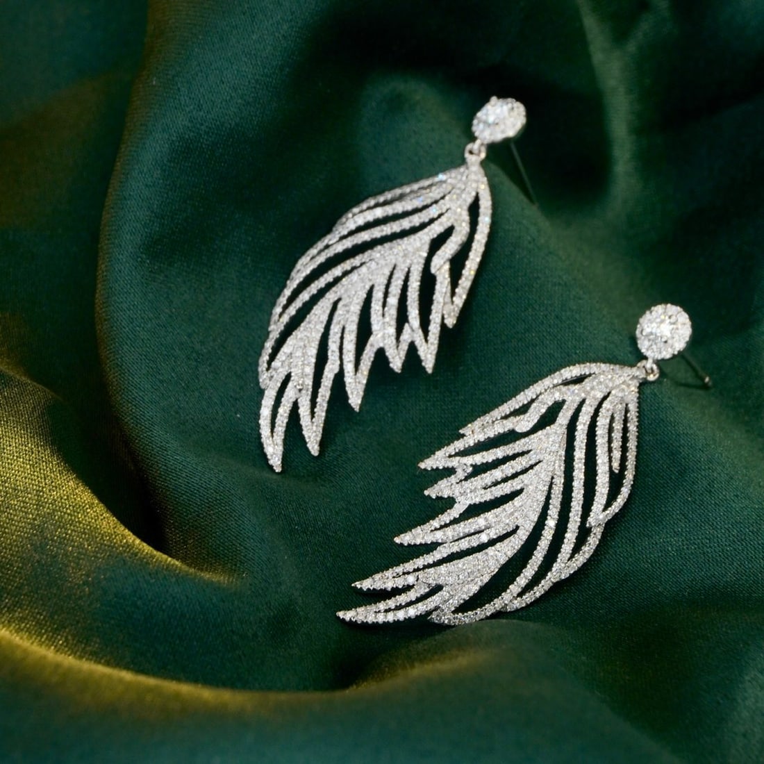 14k Gold 1.86 Ct Natural H Diamond Earrings - 2