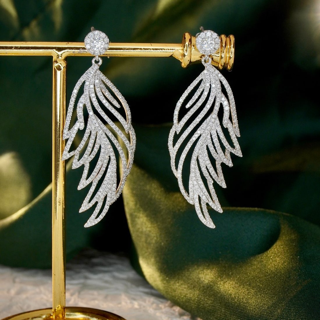 14k Gold 1.86 Ct Natural H Diamond Earrings - 4