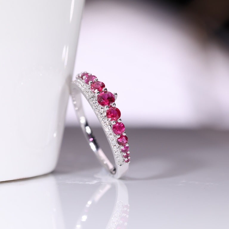 14k Gold 0.68 Ctw Natural Ruby & Diamond Ring - 2