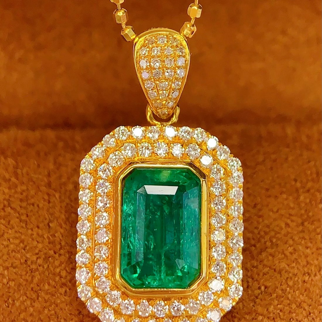 14k Gold 2.12 Ct Natural Emerald & Diamond Pendant( Without Chain ) - 3