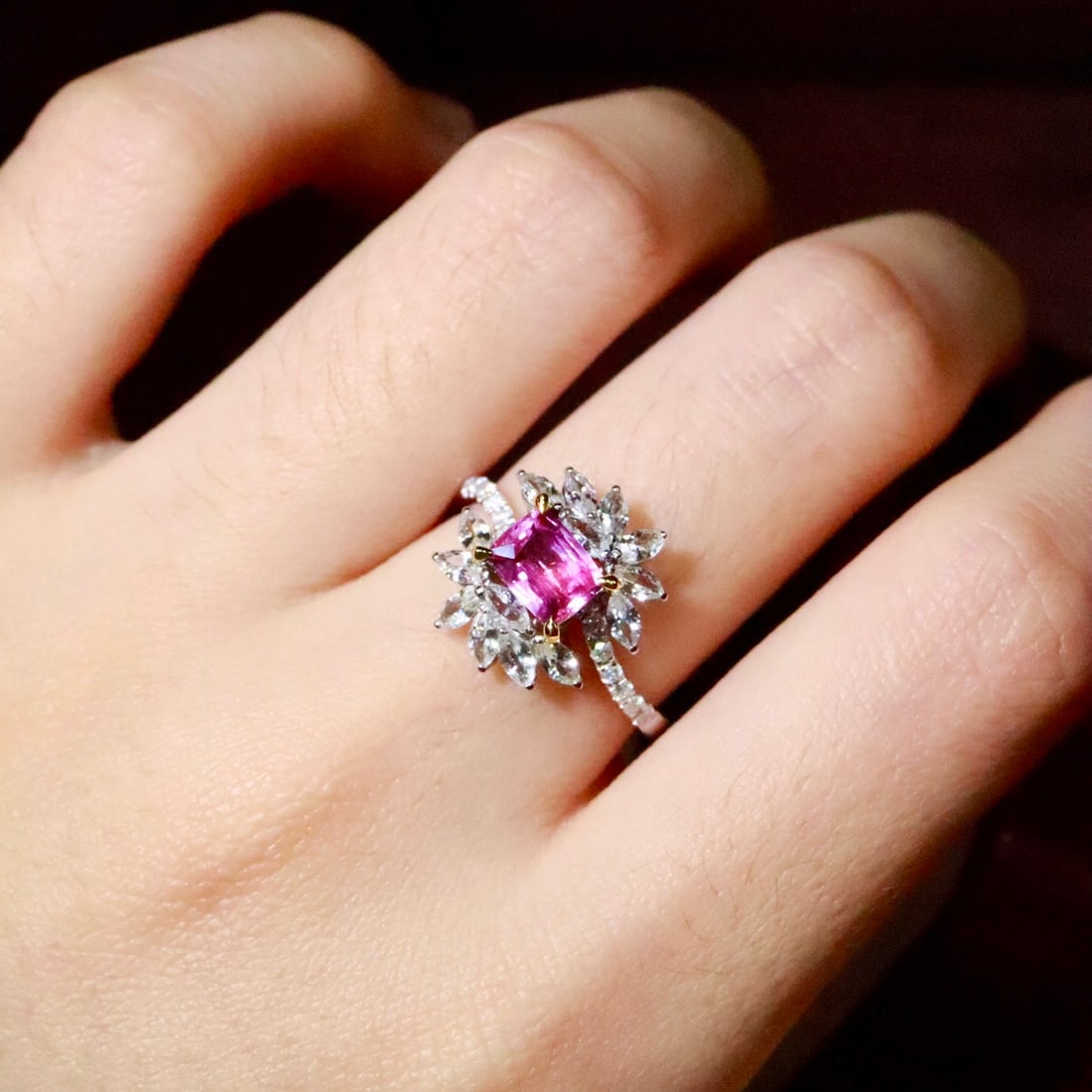 14k Gold 0.92 Ctw Natural Sapphire & Diamond Ring - 5