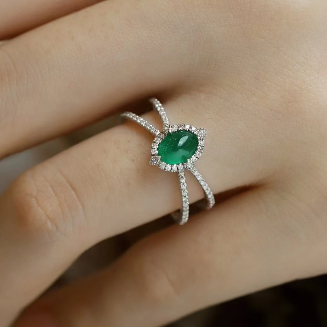 14k Gold 1.12 Ctw Natural Emerald & Diamond Ring - 4