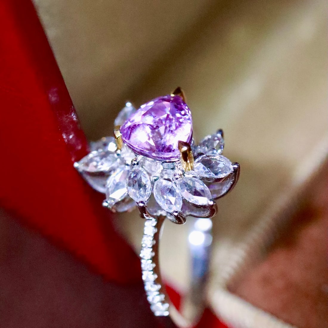 14k Gold 2.10 Ctw Natural Sapphire & Diamond Ring - 3