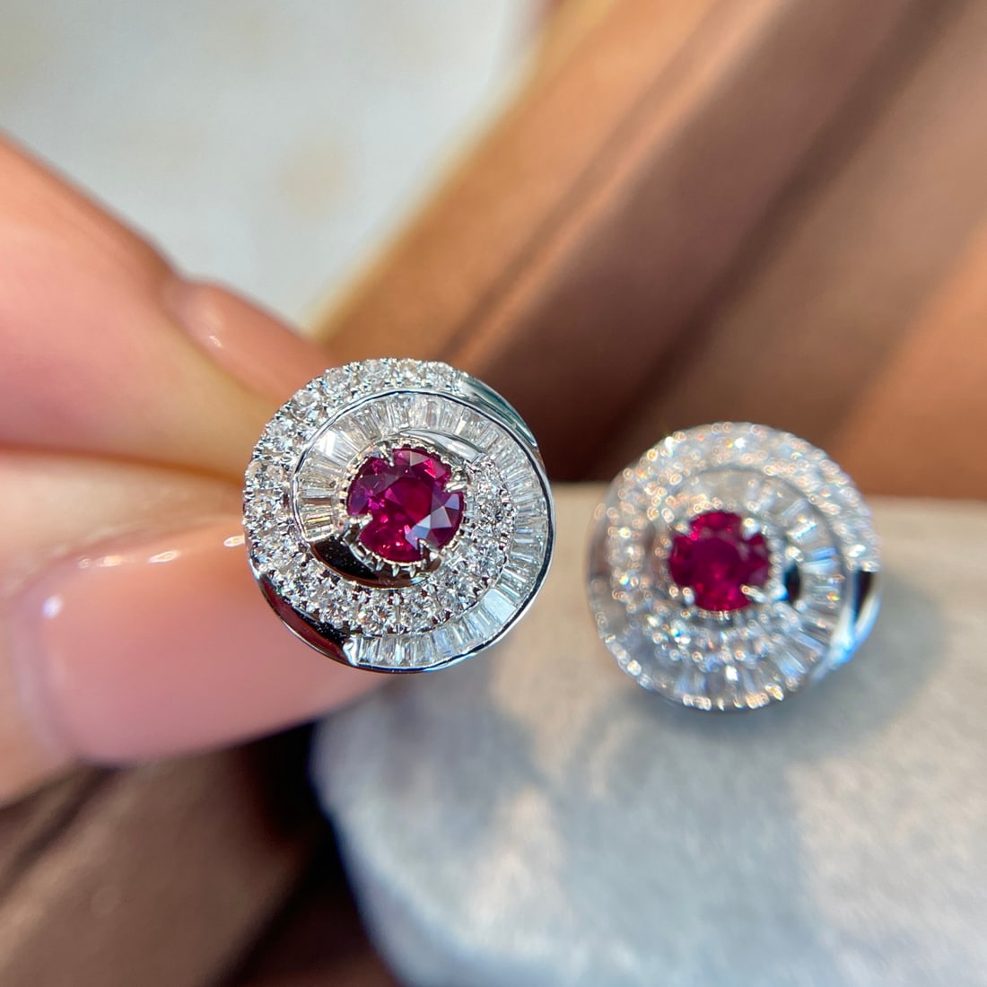 14k Gold 0.60 Ct Natural Ruby & Diamond Earrings - 2