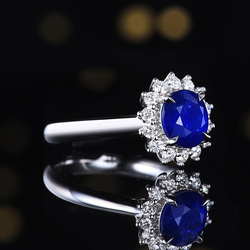 14k Gold 1.97 Ctw Vivid Blue Natural Sapphire & Diamond Ring - 2