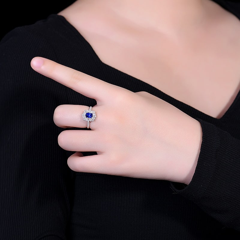 14k Gold 1.49 Ctw Vivid Blue Natural Sapphire & Diamond Ring - 2