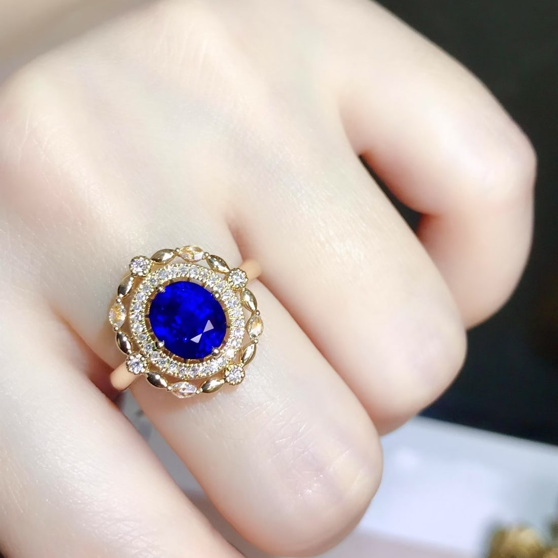 14k Gold 1.99 Ctw Natural Sapphire & Diamond Ring - 6