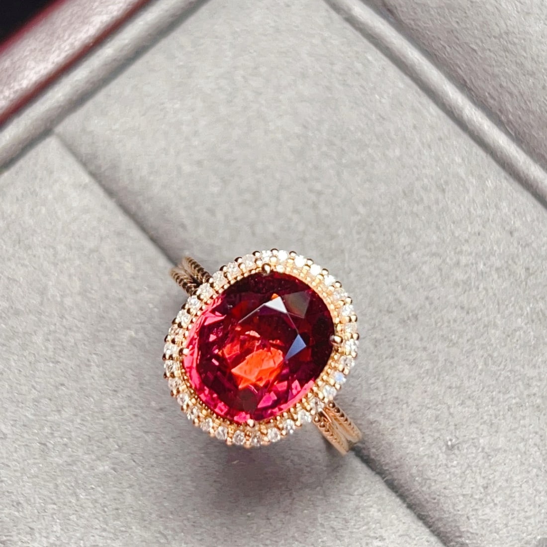 14k Gold 4.25 Ct Natural Tourmaline & Diamond Ring - 8