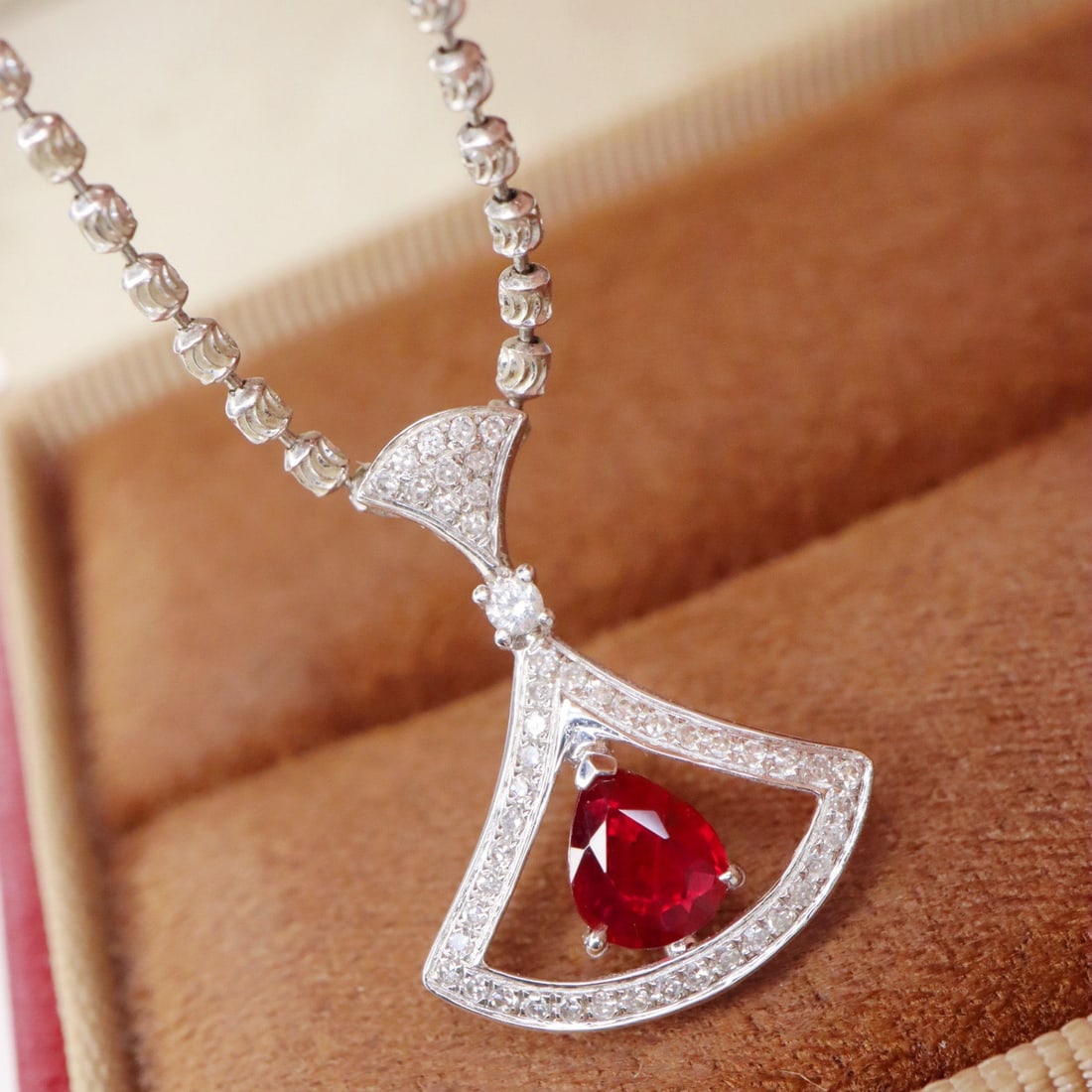 14k Gold 0.62 Ctw Vivid Red Natural Ruby & Diamond Pendant( Without Chain ) - 4