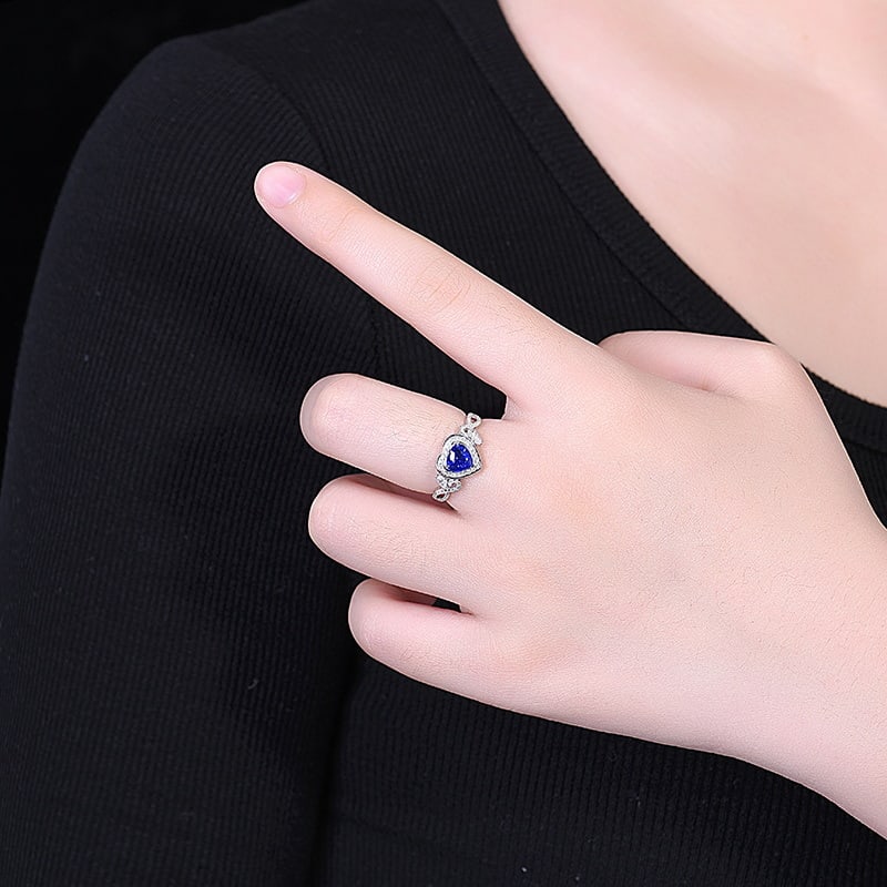 14k Gold 1.37 Ctw Vivid Blue Natural Sapphire & Diamond Ring - 6