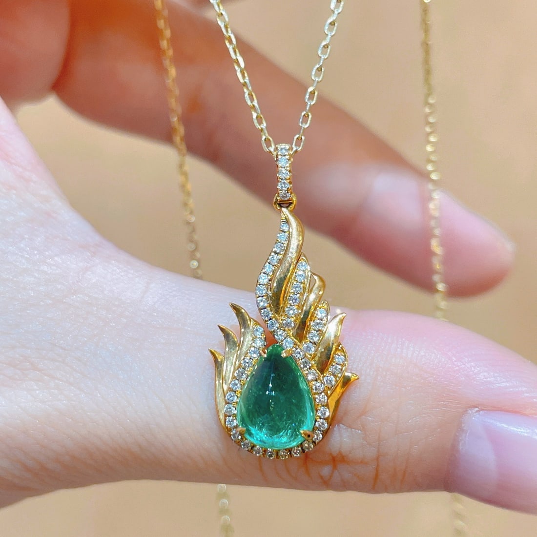 14k Gold 2.23 Ctw Natural Emerald & Diamond Pendant( Without Chain ) - 6