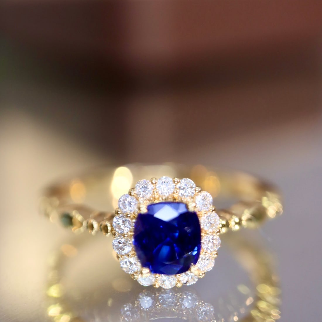 14k Gold 0.64 Ctw Natural Sapphire & Diamond Ring: Ref:231122197 // gold content:14k gold // ring size:7. 25us // // main gemstone:sapphire // shape:cushion // carat weight:0. 51ct // color:blue // treatment:natural // // adjacent gemstone 2 : diamond