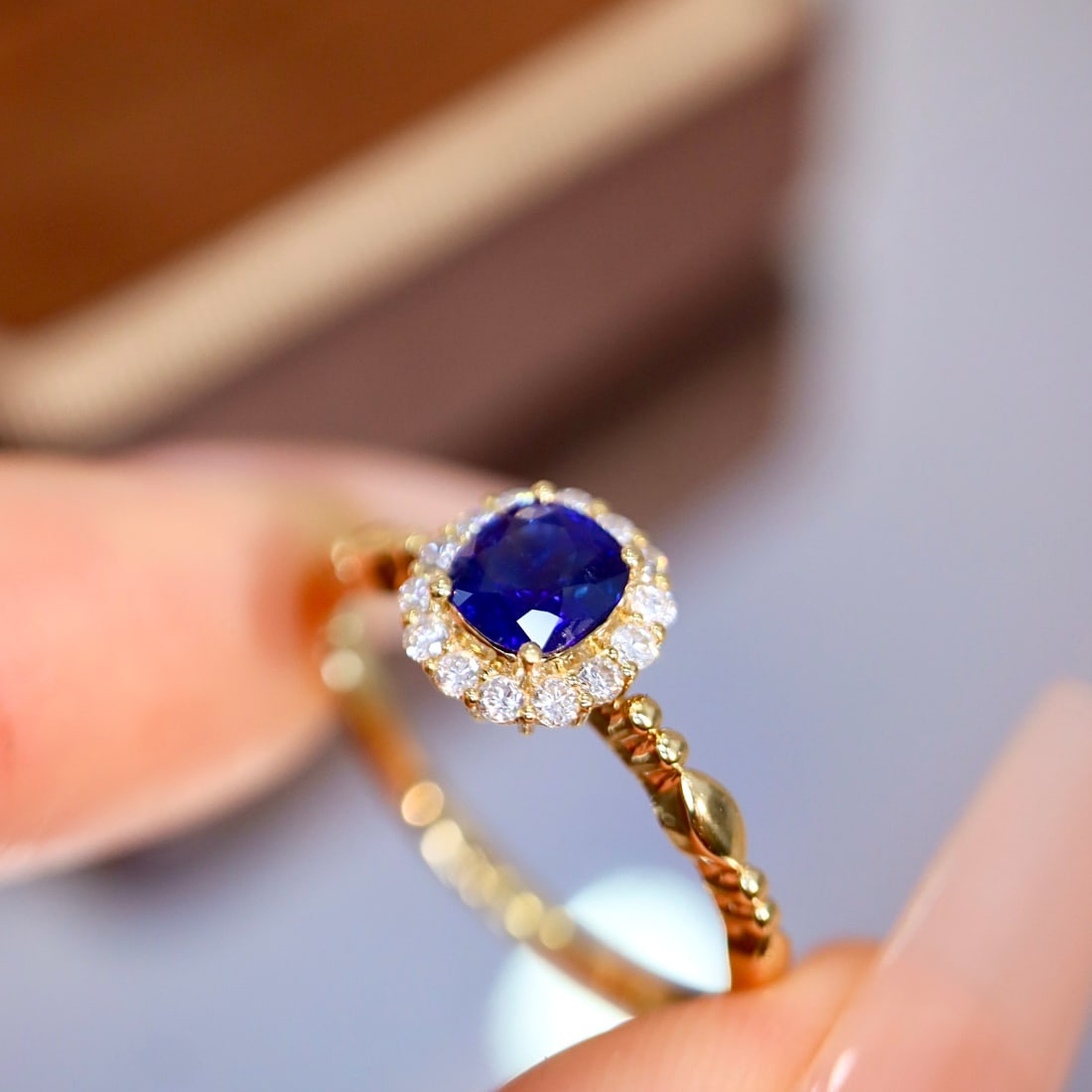14k Gold 0.64 Ctw Natural Sapphire & Diamond Ring - 4