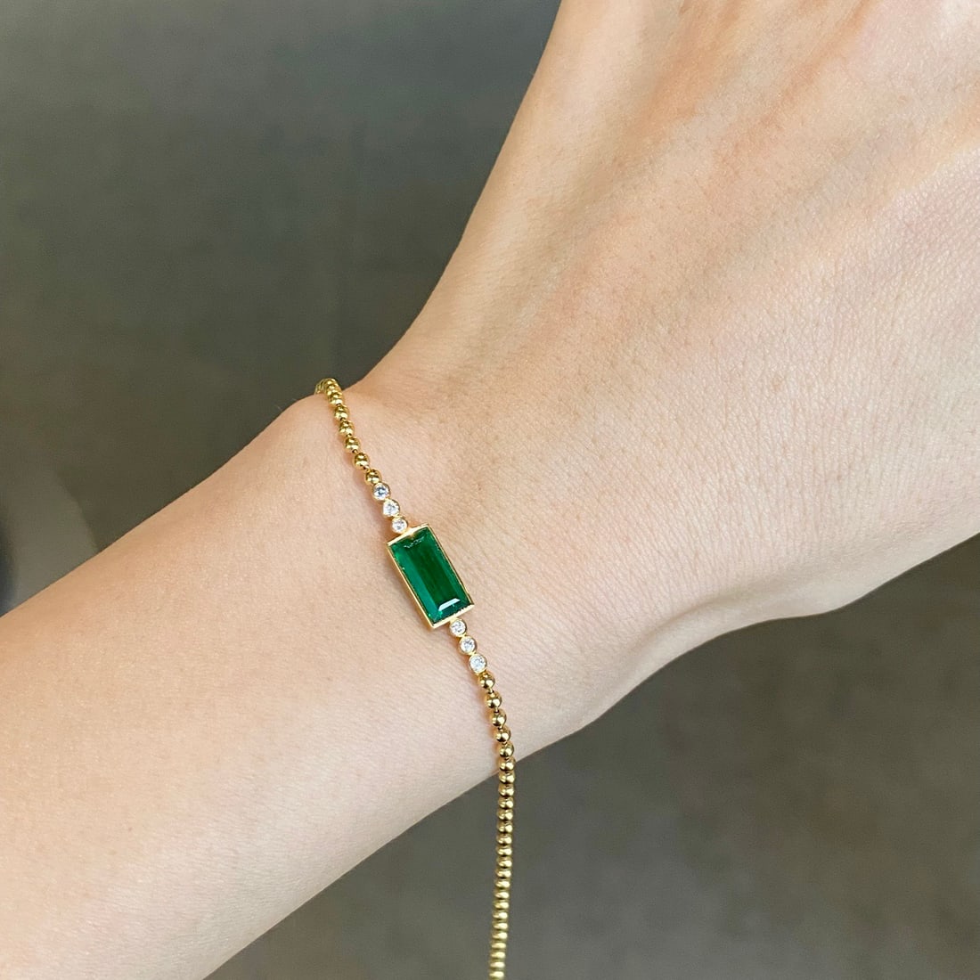 14k Gold 1.23 Ctw Vivid Green Natural Emerald & Diamond Bracelet - 5