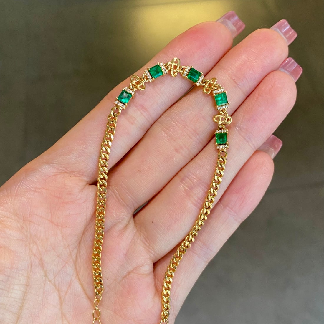 14k Gold 1.12 Ct Vivid Green Natural Emerald & Diamond Bracelet - 2