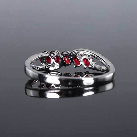 14k Gold 0.62 Ctw Natural Ruby & Diamond Ring - 4