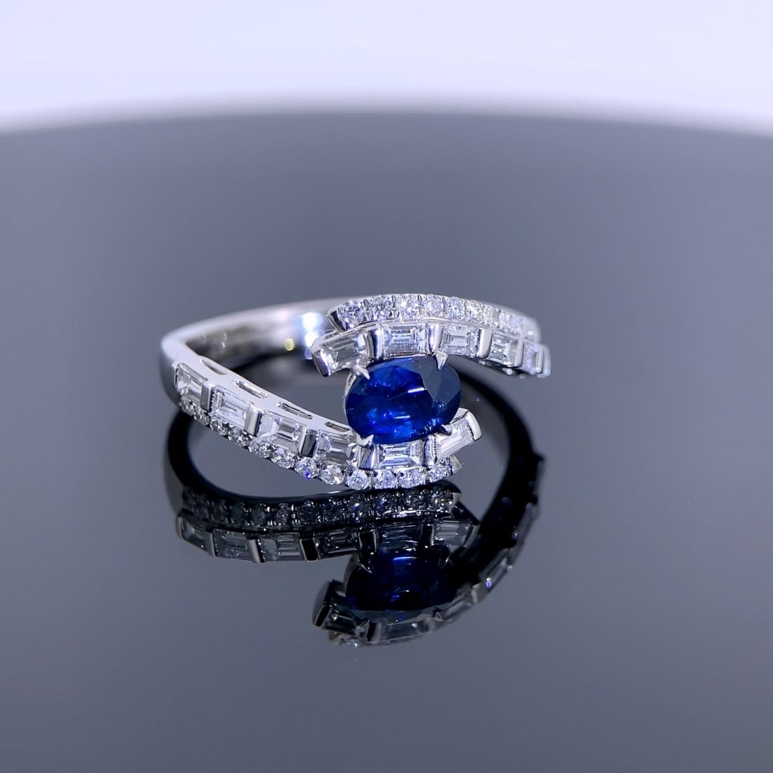 14k Gold 1.15 Ctw Natural Spinel & Diamond Ring - 3