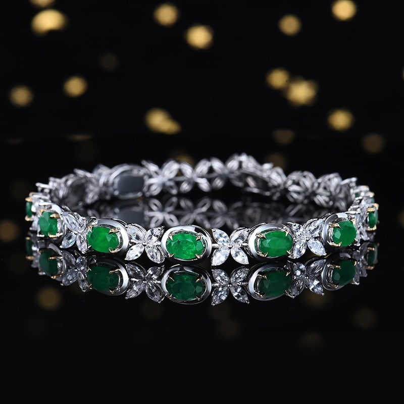 14k Gold 8.44 Ctw Vivid Green Natural Emerald & Sapphire Bracelet - 2