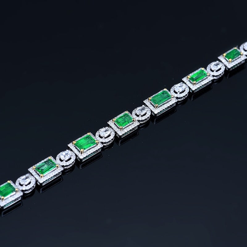 14k Gold 2.24 Ctw Natural Emerald & Diamond Bracelet - 4