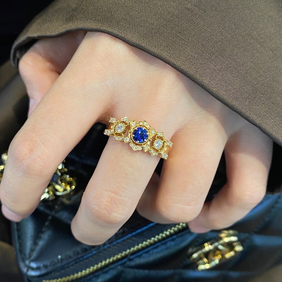 14k Gold 0.58 Ctw Natural Sapphire & Diamond Ring - 6