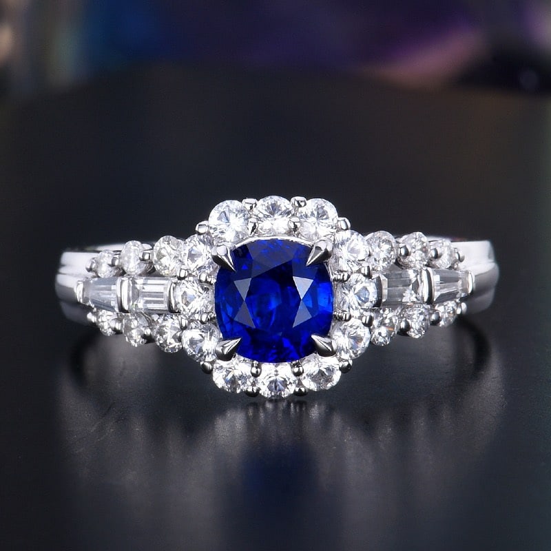 14k Gold 1.06 Ctw Natural Sapphire & Diamond Ring: Ref:231122305 // gold content:14k gold // ring size:7. 25us // // main gemstone:sapphire // shape:cushion // carat weight:0. 88ct // color:blue // treatment:natural // // adjacent gemstone 2 : diamond