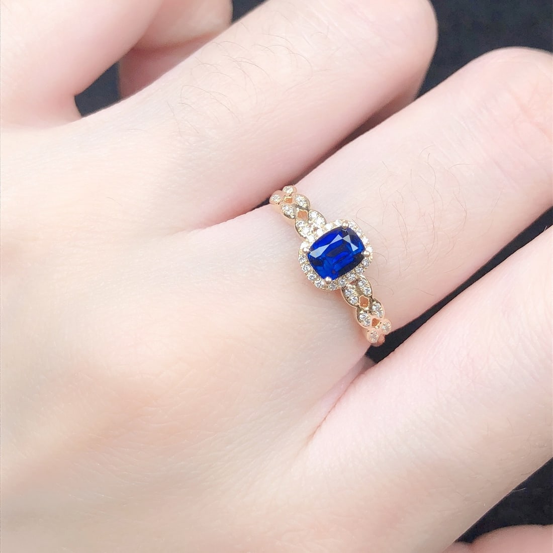 14k Gold 0.77 Ctw Natural Sapphire & Diamond Ring - 7