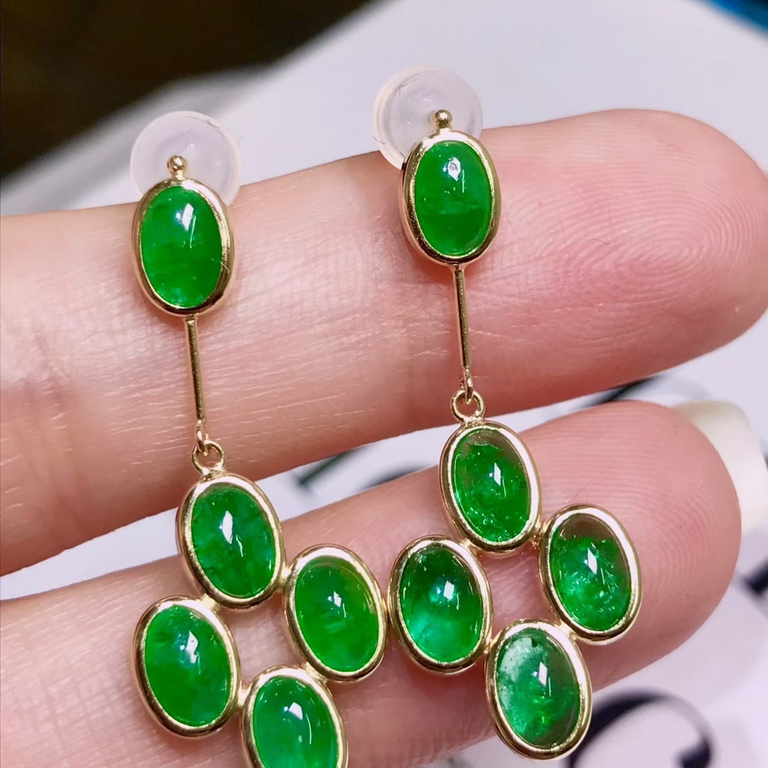 14k Gold 4.6 Ct Natural Emerald Earrings - 4