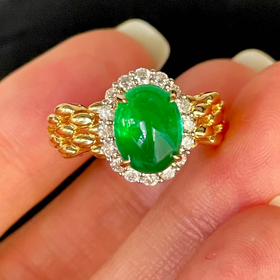 14k Gold 2.3 Ct Vivid Green Natural Emerald & Diamond Ring - 5