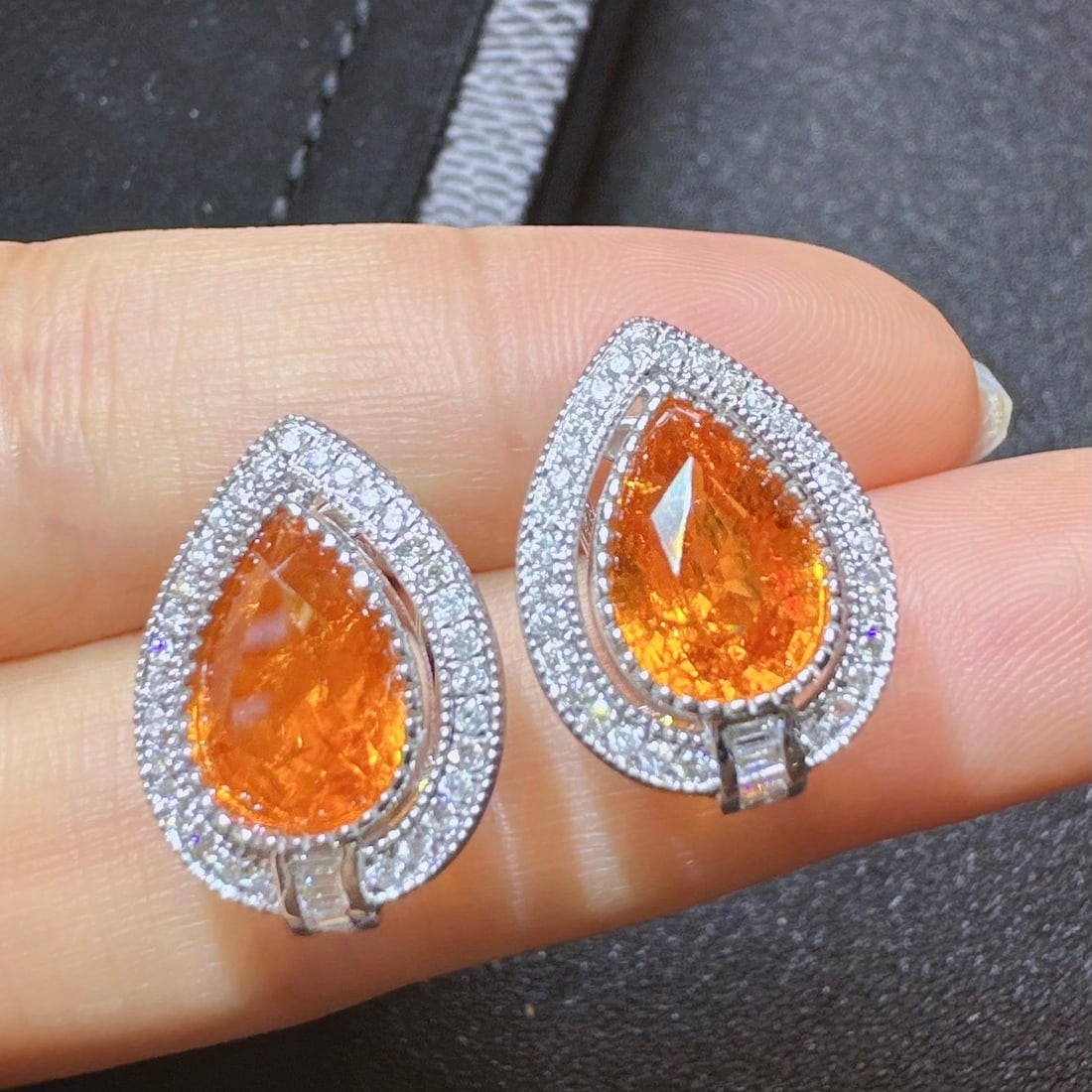 14k Gold 6.50 Ctw Natural Spessartine & Diamond Earrings: Ref:231122347 // gold content:14k gold // main gemstone:spessartine // shape:pear // carat weight:6. 12ct // color:orange // treatment:natural // // adjacent gemstone 2 : diamond // shape:multiple //