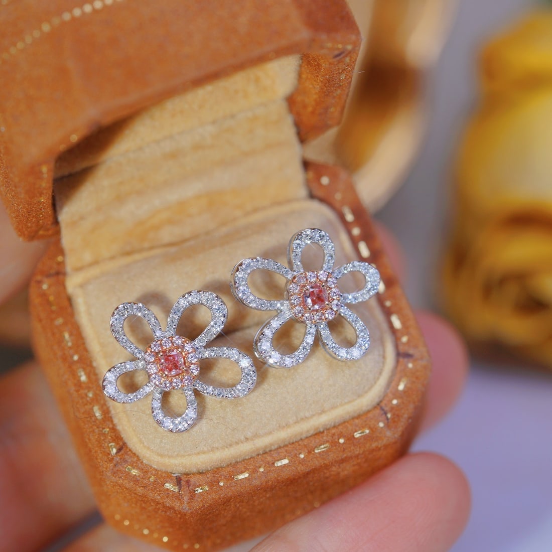 14k Gold 0.8 Ct Natural Color Diamond & Flowers Earrings - 2