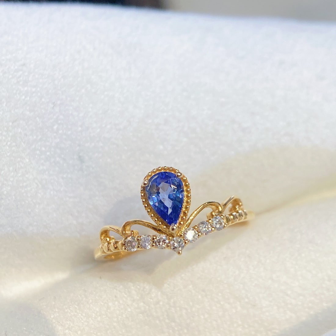14k Gold 0.62 Ctw Natural Sapphire & Diamond Ring - 2