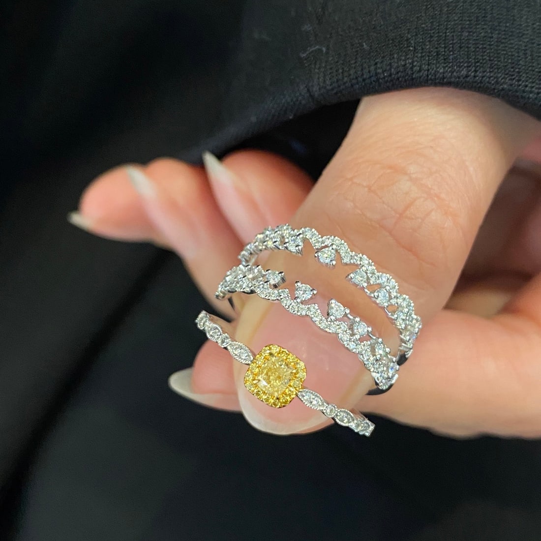 14k Gold 0.73 Ctw Natural Yellow Diamond & Diamond Ring - 3