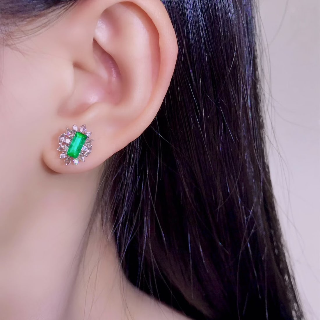 14k Gold 1.78 Ctw Vivid Green Natural Emerald & Diamond Earrings - 4