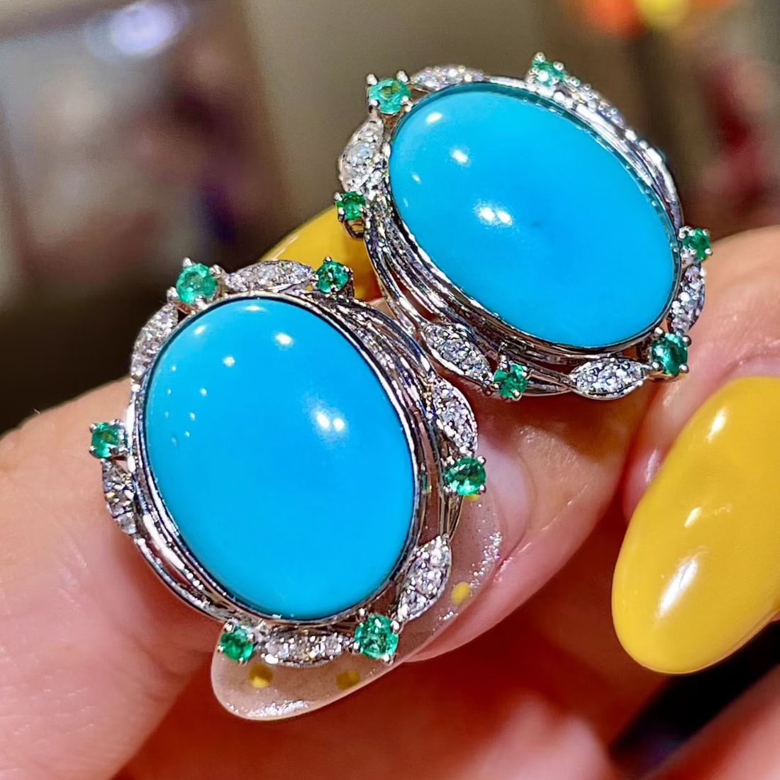 14k Gold 9.37 Ctw Natural Blue Turquoise & Emerald Earrings - 3