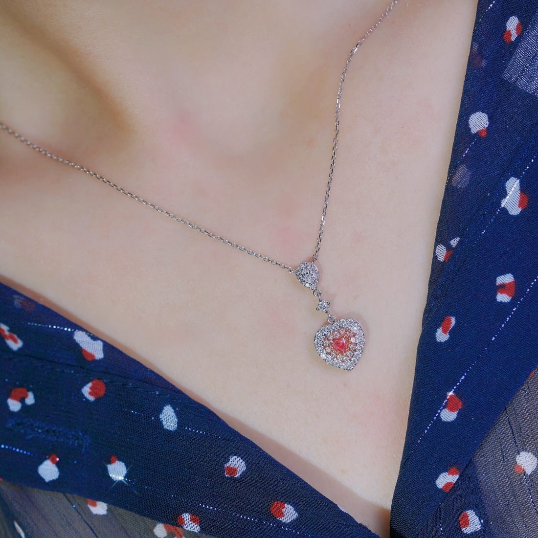 14k Gold 0.60 Ctw Natural Pink Diamond & Diamond Necklace - 2