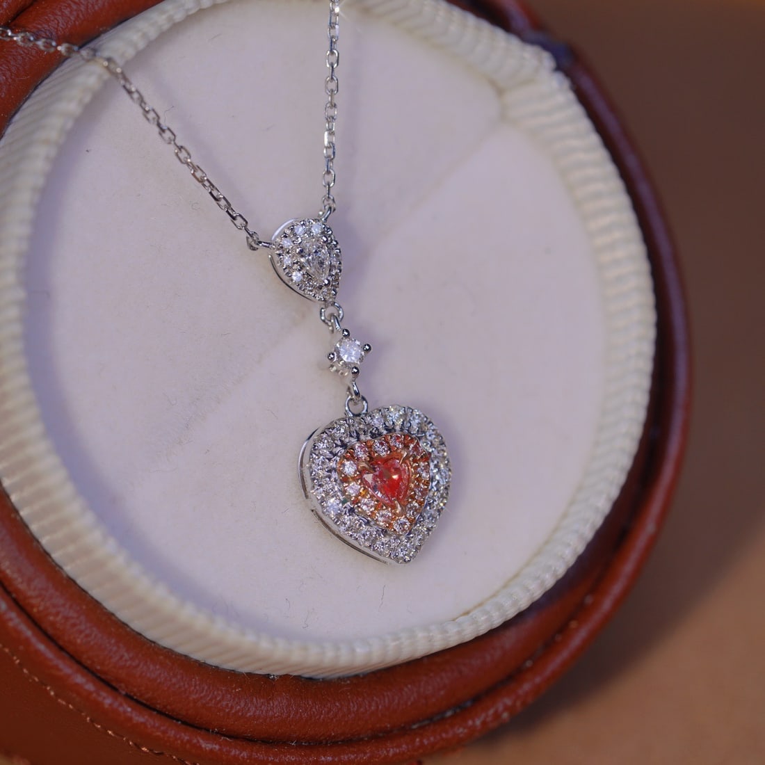 14k Gold 0.60 Ctw Natural Pink Diamond & Diamond Necklace - 4