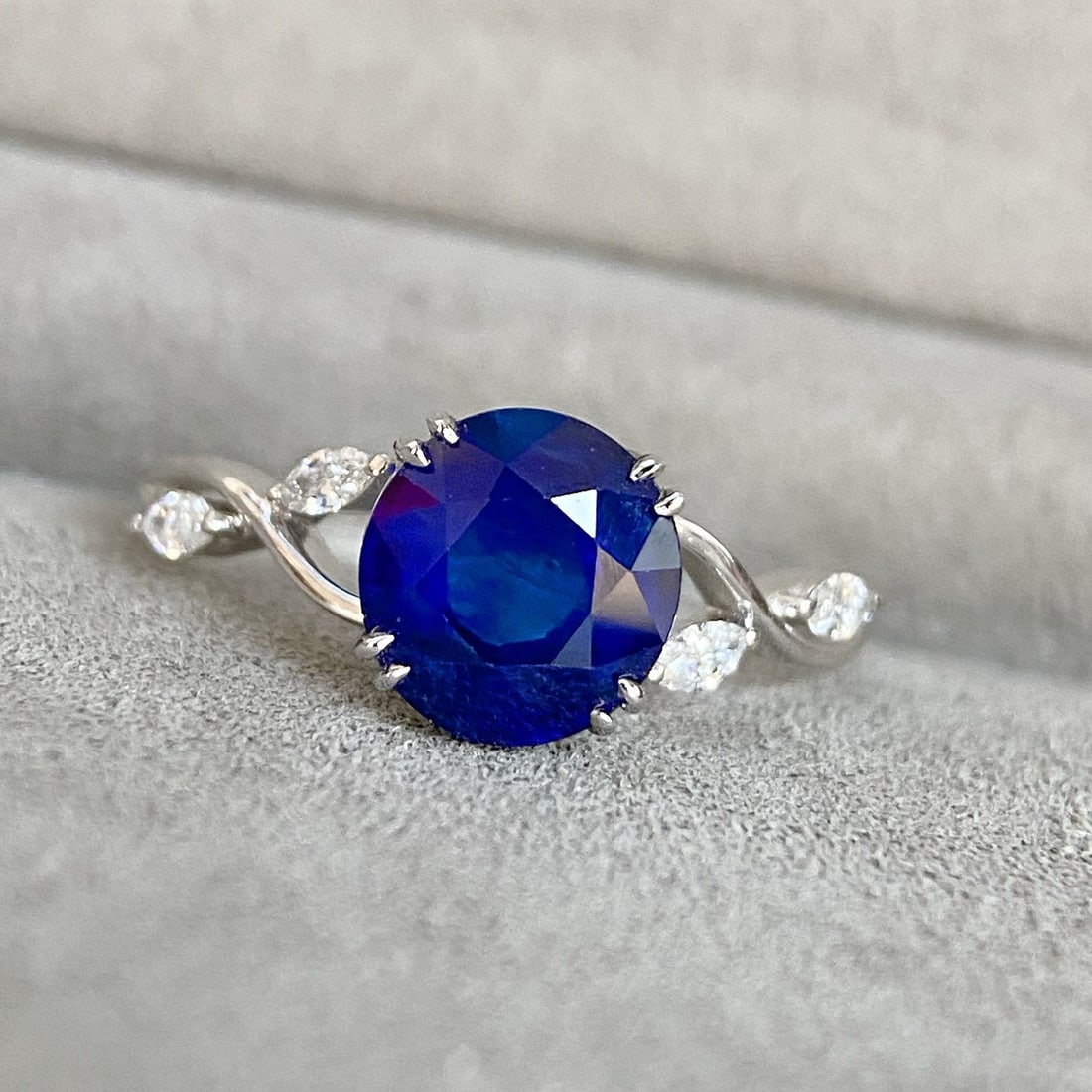 14k Gold 2.52 Ctw Natural Sapphire & Diamond Ring - 6