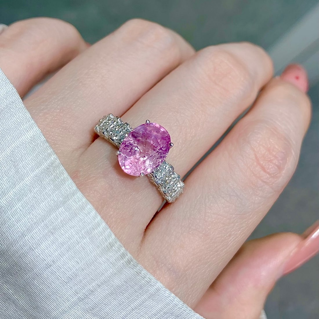 14k Gold 4.16 Ctw Natural Padparadscha Sapphire & Diamond Ring - 6