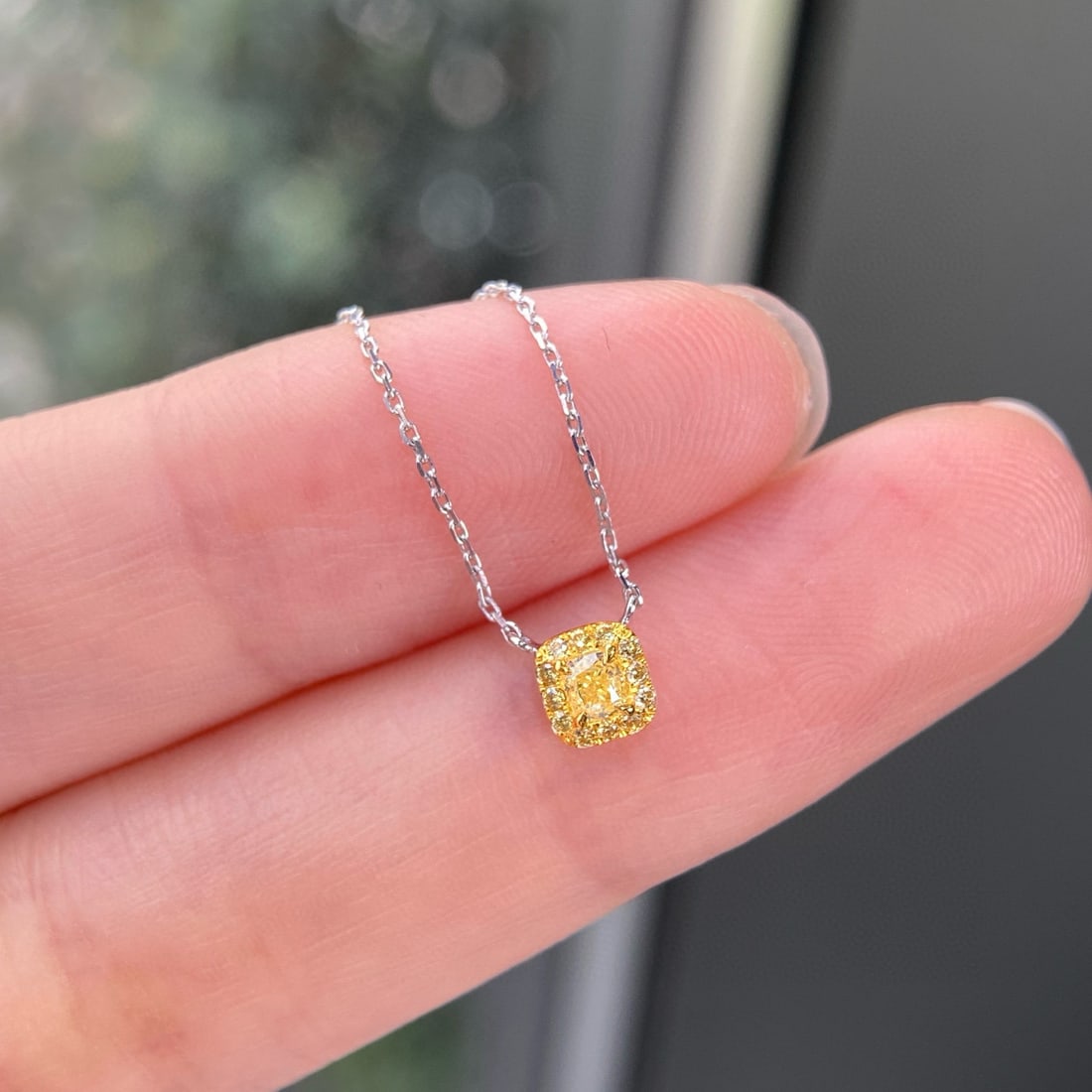 14k Gold 0.17 Ctw Natural Yellow Diamond & Yellow Diamond Necklace (1 of 4)